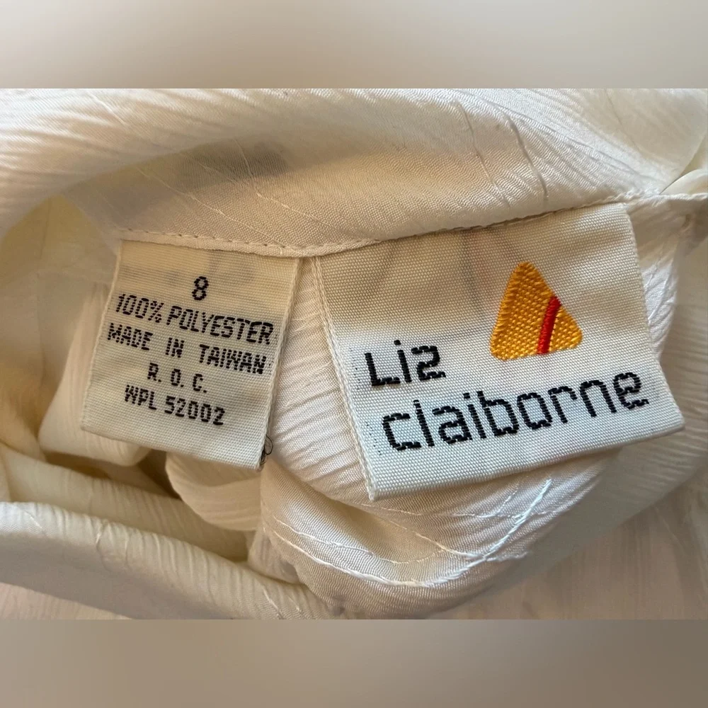 Vintage Liz Claiborne Cream Blouse with Neck Tie - Picture 7 of 8